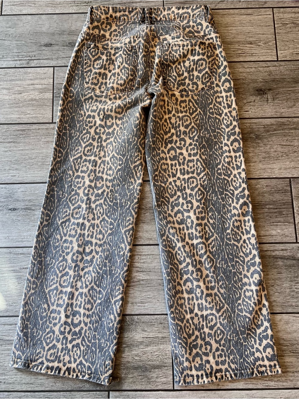 Disclosure Leopard Print Baggy Low Rise Wide Leg Jeans Size 7/28 Y2K Streetwear - Picture 3 of 8